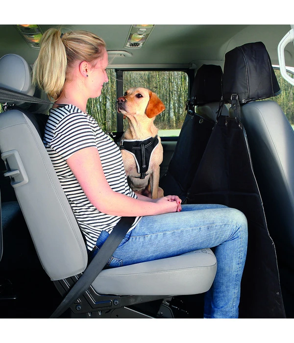 Trixie Auto-Schondecke Nylon, 160 X 145 Cm 4 Trixie Auto-Schondecke Nylon, 160 X 145 Cm – Bild 2