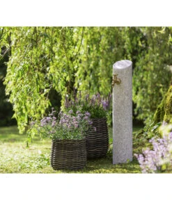 Dehner Granit-Wasserzapfsäule, Ca. Ø18/H100 Cm 11 Dehner Granit-Wasserzapfsäule, Ca. Ø18/H100 Cm -Garten Werk Zone 4450565 WE MO 001 DehnerGrantiWasserzapfsaueleNEU