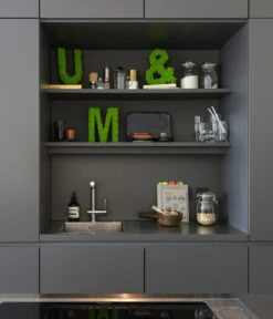 StyleGREEN Sonderzeichen 'Und' Aus Islandmoos, Ca. B20/H25/T3,5 Cm 5 StyleGREEN Sonderzeichen 'Und' Aus Islandmoos, Ca. B20/H25/T3,5 Cm -Garten Werk Zone 6428007 WE MO 001 ZeichenIslandmoos